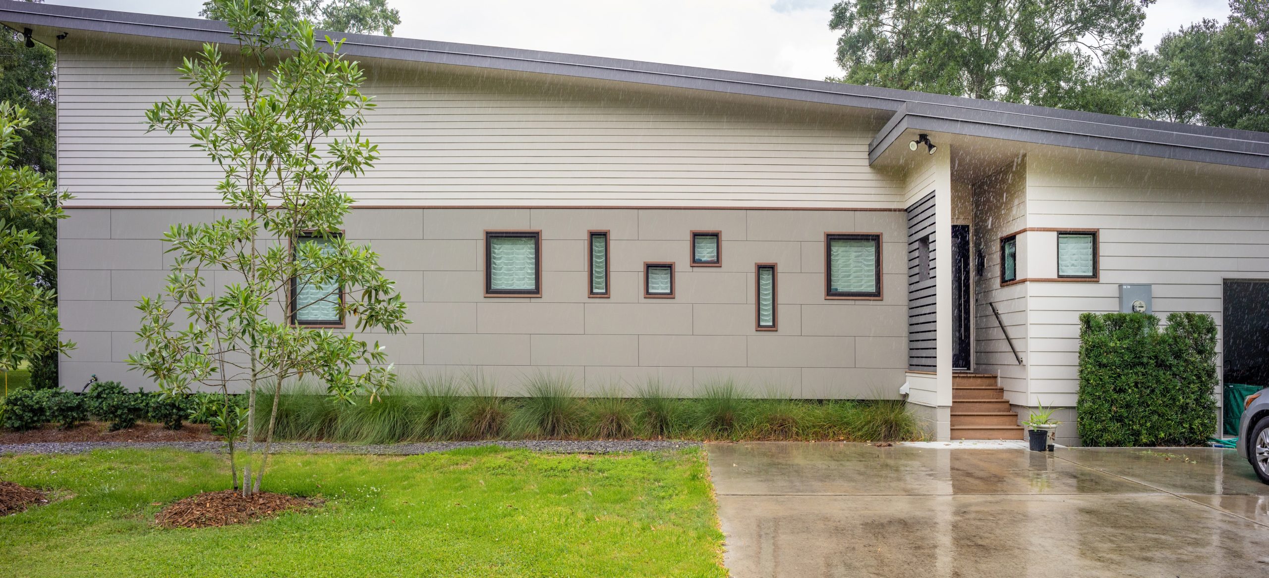 Bayou Blue Retreat House Holly & Smith